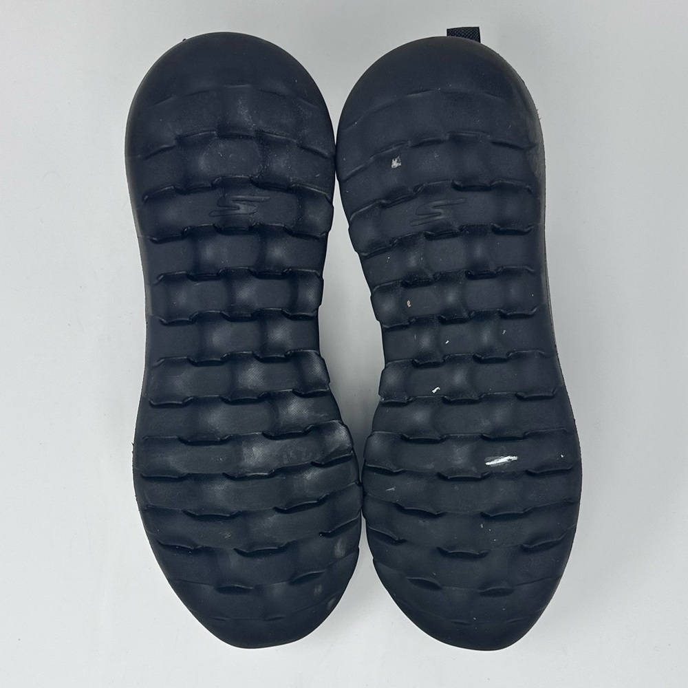 Skechers Men's Black Slip-On Shoes sz. 9 - Picture 4 of 9